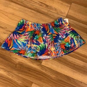NWT Tara Grinna skirted bottom